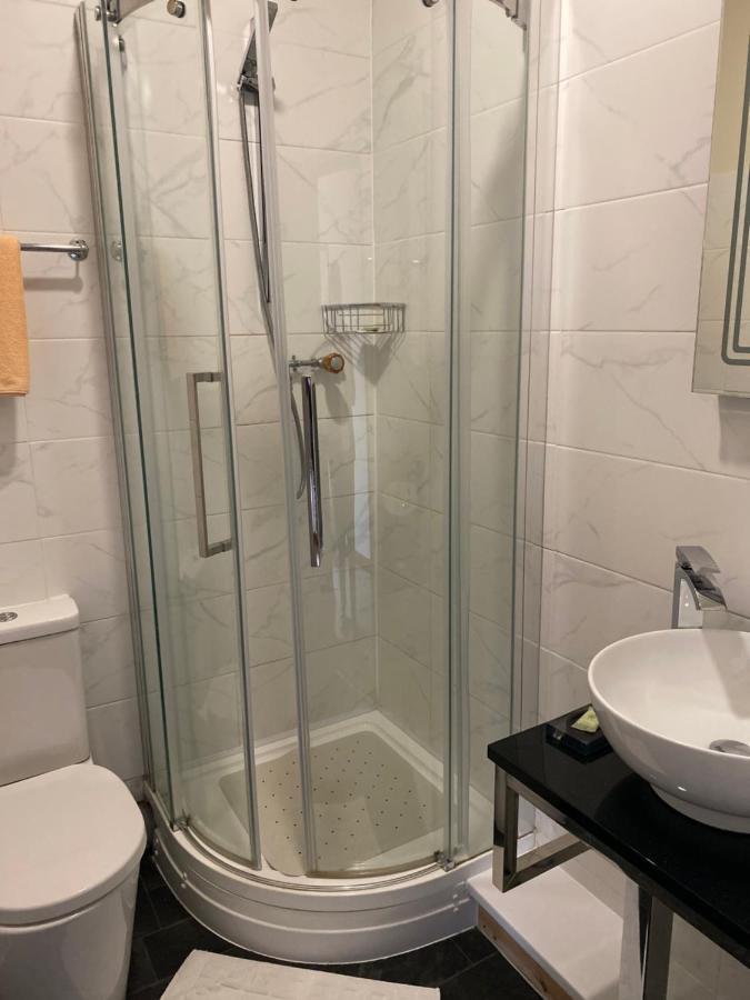 Woodlands Hotel Бирмингам Екстериор снимка