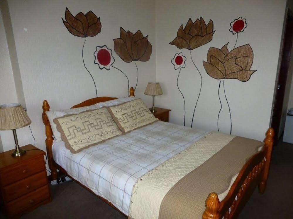 Woodlands Hotel Бирмингам Екстериор снимка