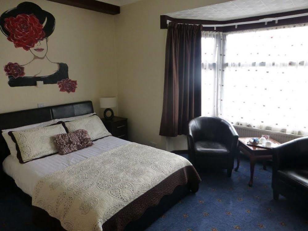 Woodlands Hotel Бирмингам Екстериор снимка